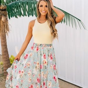 POINTELLE RIB BODYSUIT (LIGHT BANANA)